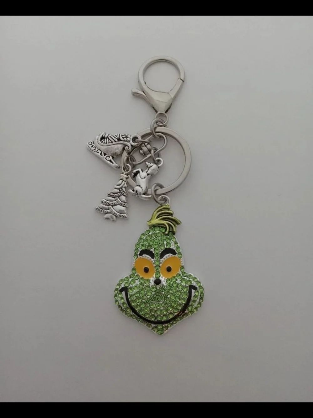 HANDMADE RHINESTONE CHRISTMAS GRINCH SILVER keychain/purse dangle